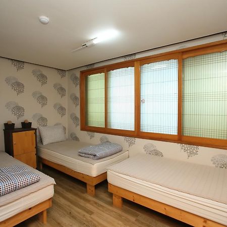 Jeju Airport Mira Guesthouse Екстериор снимка