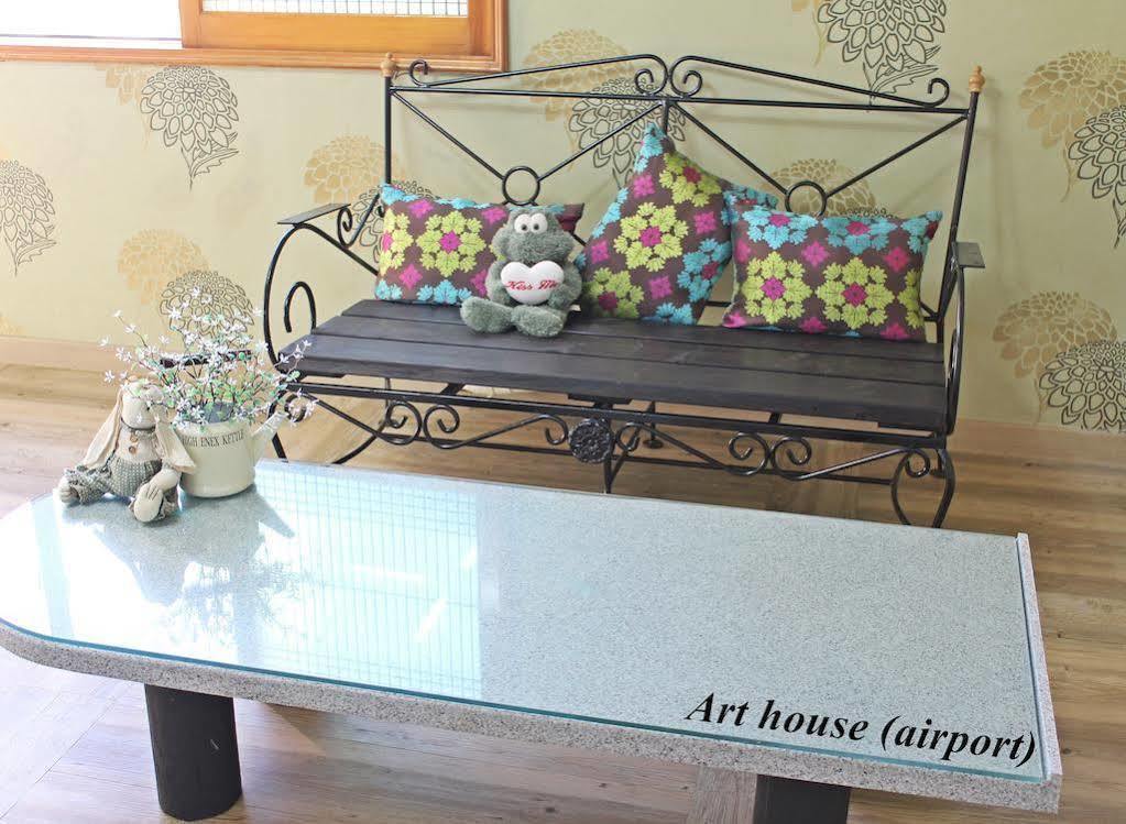 Jeju Airport Mira Guesthouse Екстериор снимка