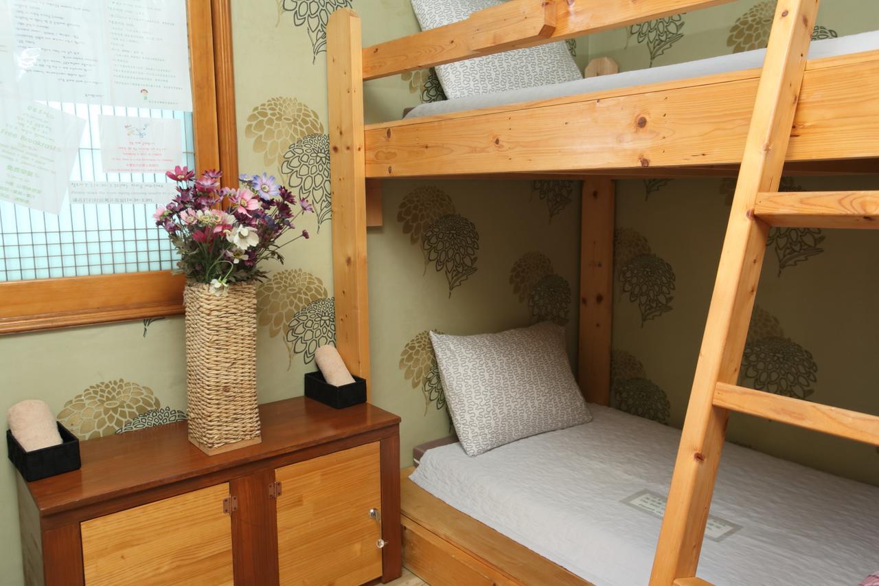 Jeju Airport Mira Guesthouse Екстериор снимка